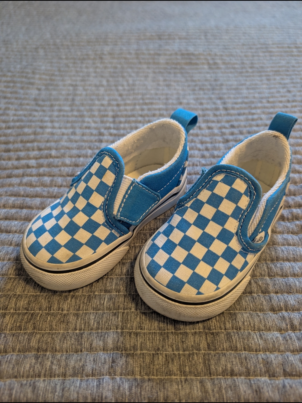 Toddler 4.5c Vans Blue and White Checker Slip-On Sneakers